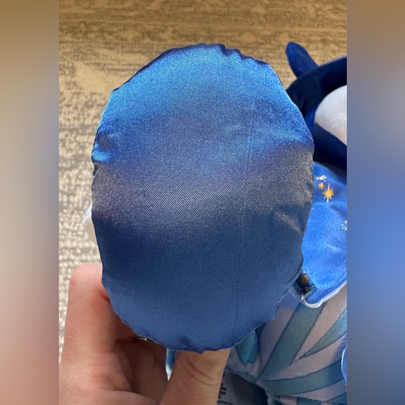 Mickey Mouse: The Main Attraction Plush – Peter Pan’s Flight – Limited Release - Picture 5 of 7